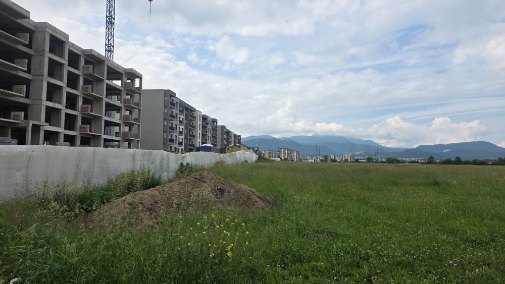 Teren intravilan Nicolae Labis,  zona Tractorul - Coresi
