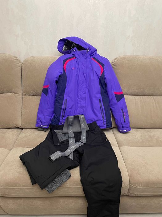 продам куртку +комбинезон (осень-зима)