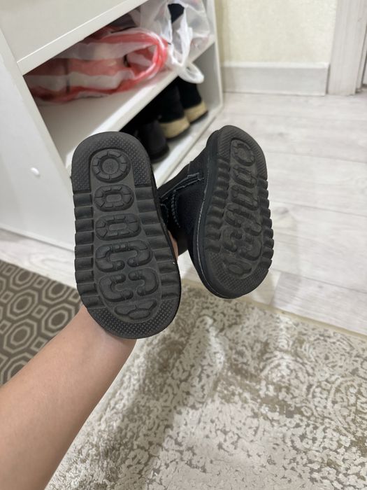 Угги 24 размер черный