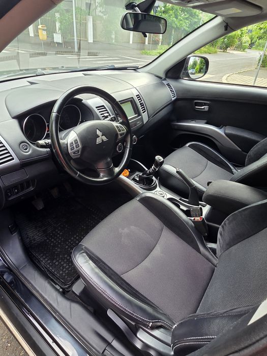 Mitsubishi Outlander Diesel 177cp 2013