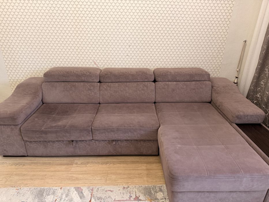 Продам диван в гостиную
