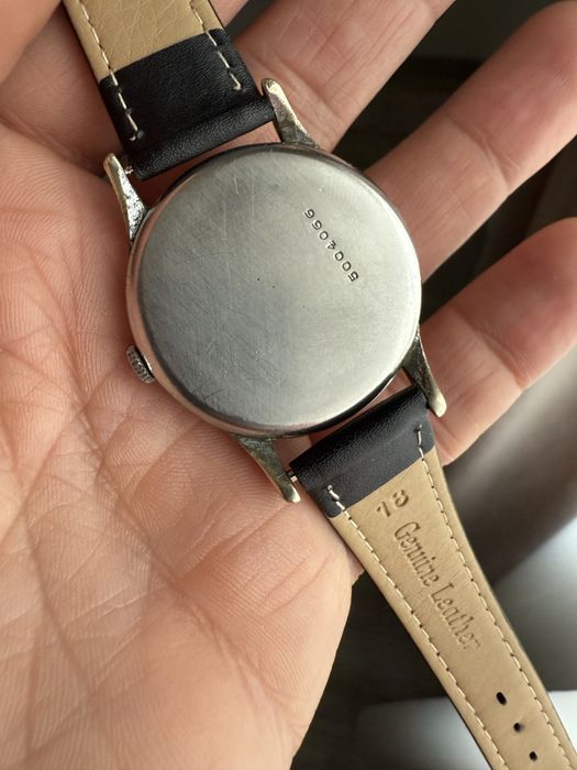 Ceas vechi mecanic Doxa