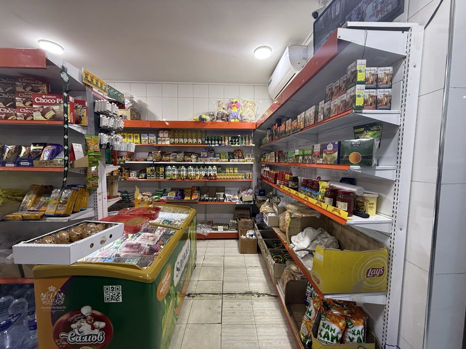 СРОЧНО !! Продается магазин в Яшнабаде 1/1/1 ( 36 кв/м ) Иззат