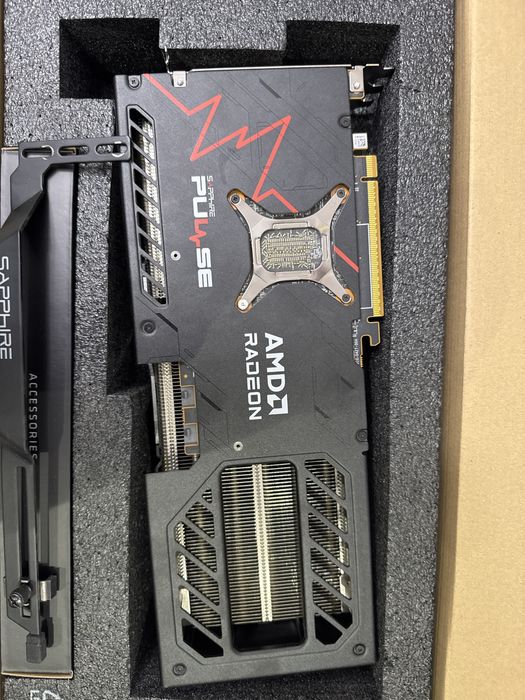 AMD Radeon RX 9070 XT