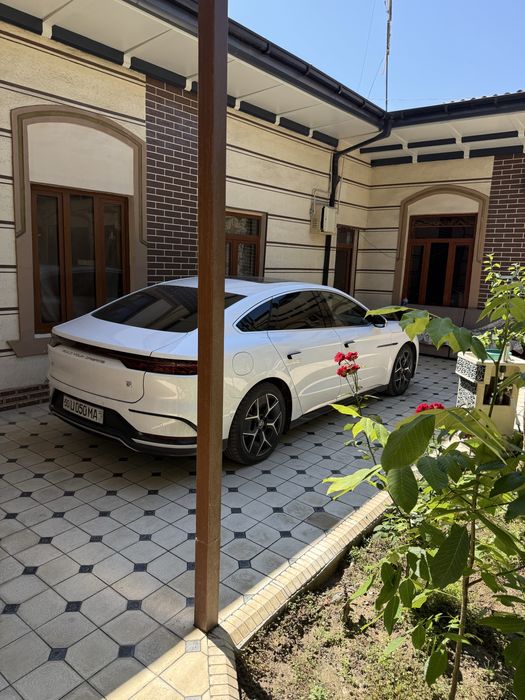 Byd Han 715km 2023