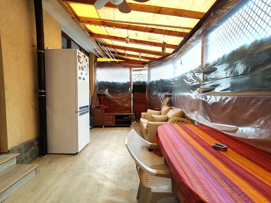 ТОП  НАЕМ | Двустаен на втора линия до централния плаж с покрит двор/веранда,Равда