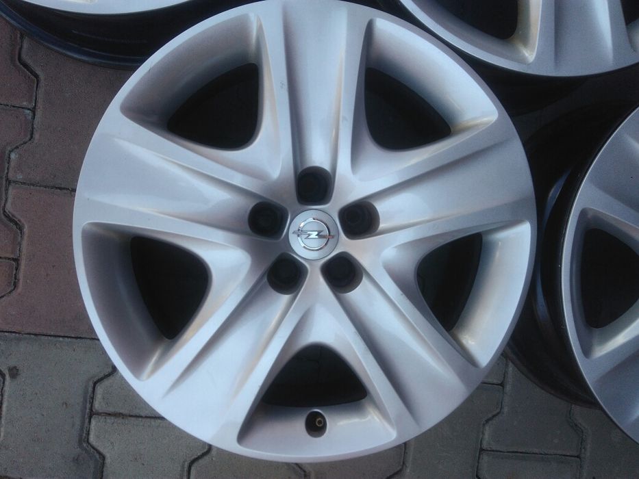 4jante de oțel cu capace 5x105 R17 originale Opel Astra j,Mokka,ampera