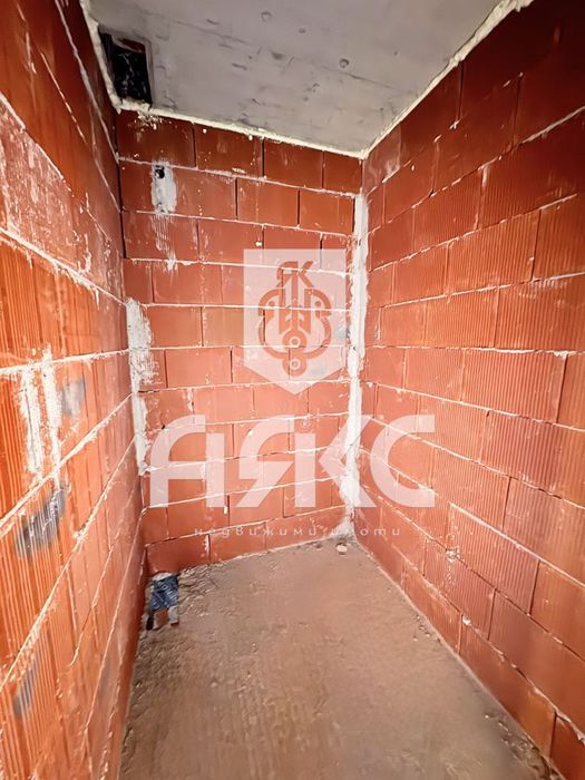 Двустаен апартамент в кв. Студентски град