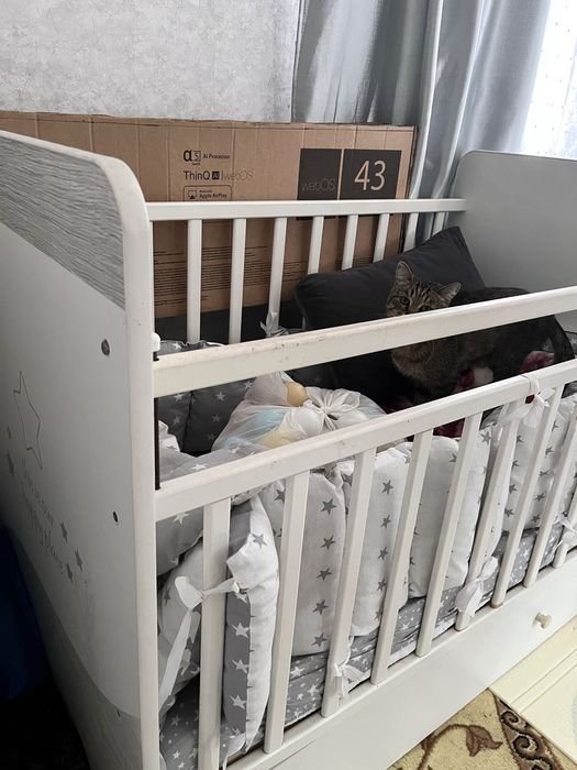 Срочно! Детская кровать б/у