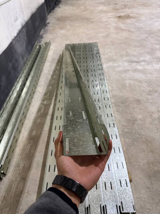 GIEK engineering kabelni latok