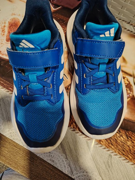 Adidașii copii nr