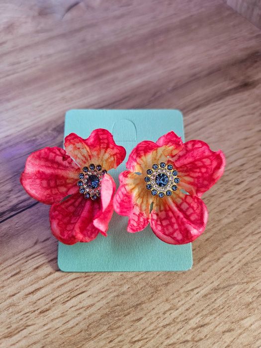 ПРОМОЦИЯ ! Уникални ръчно изработени обеци с цветя