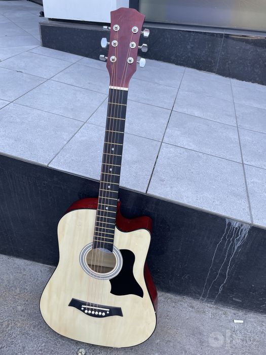 Guitara classik zor sastayana
