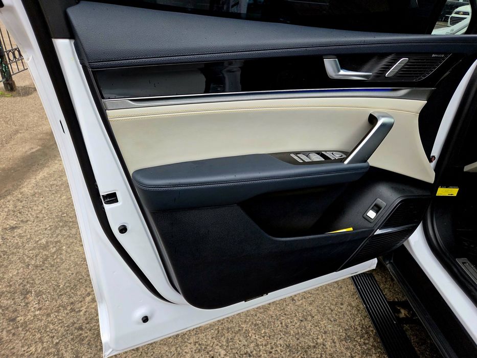 Продаётся БВД танг гибрит 215км