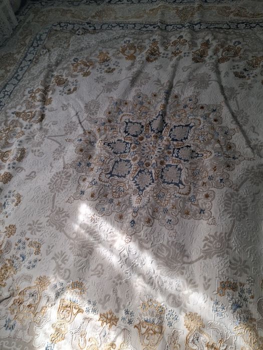 Килем сатылады 4/4