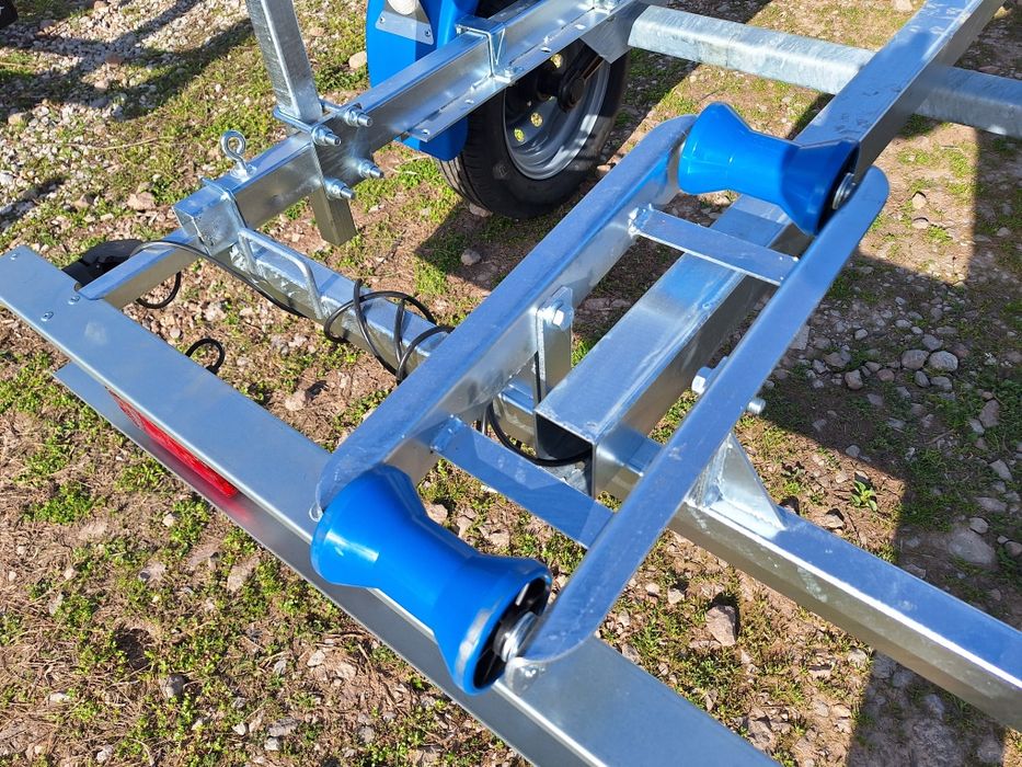 Колесари за лодка до 5.2м  Neptun  750кг