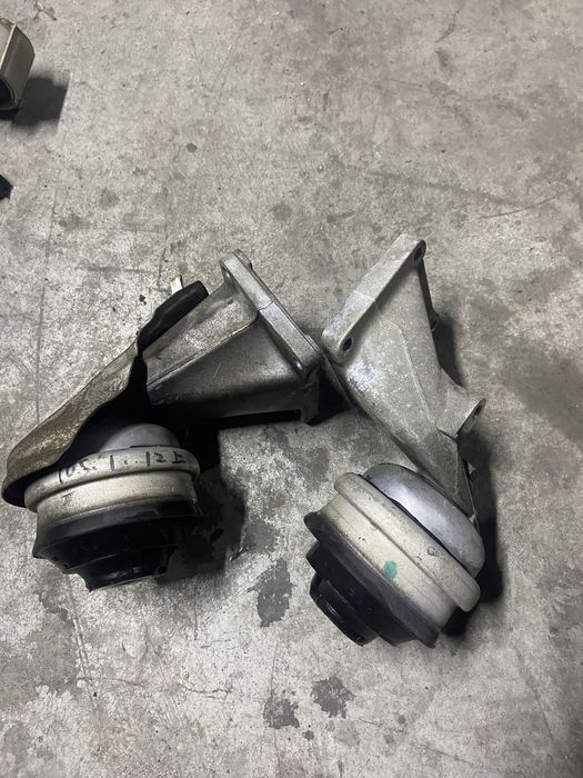 М111 2.2 мерседес навесное