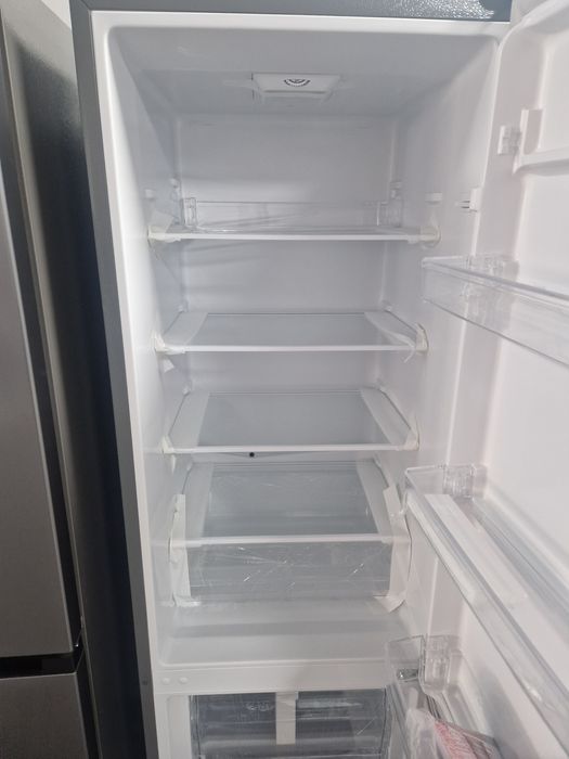 Хладилник с фризер Gorenje A++ 55см