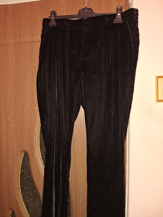 Pantaloni catifea  40,dama