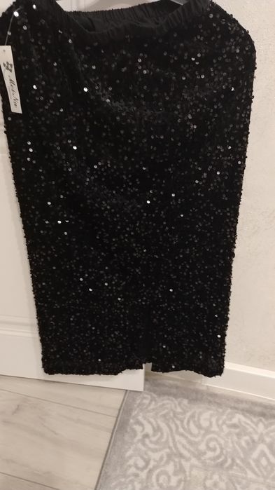 Юбка блестящий новый