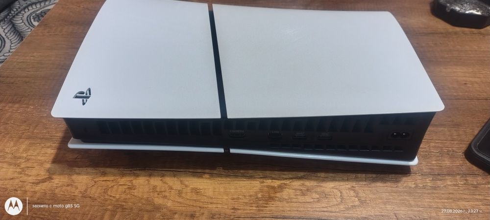 Ps5 slim 1Tb като нов