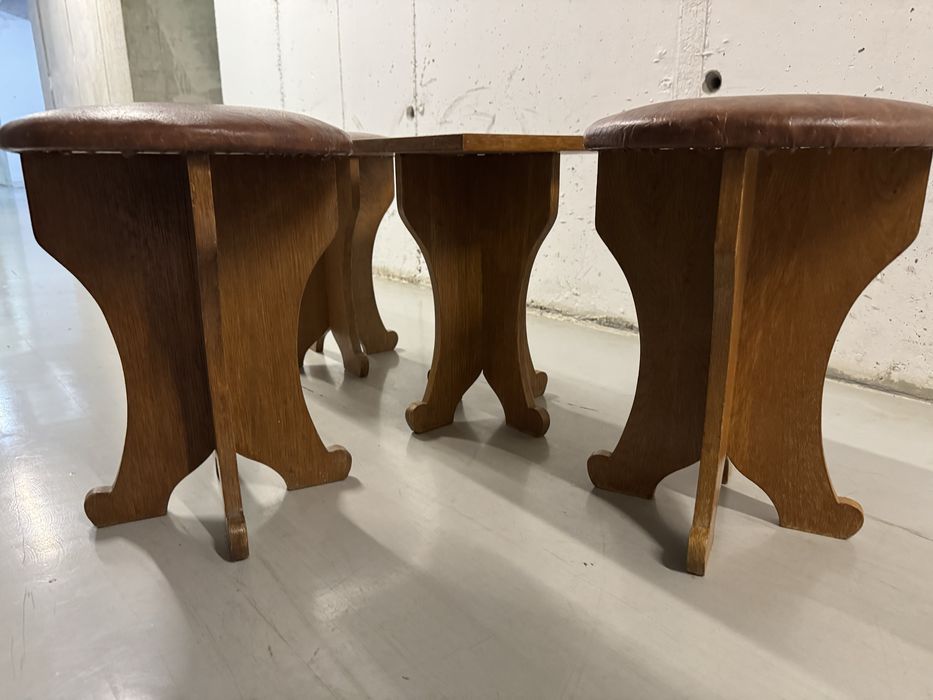 Set 3 taburete plus 2 masute