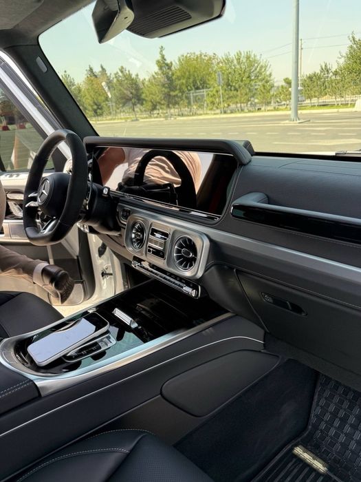 Mercedes benz G63 AMG