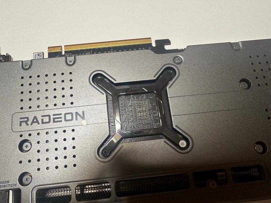 Placa video Sapphire Radeon RX 7800 XT Nitro+, 16GB GDDR6, 256-bit