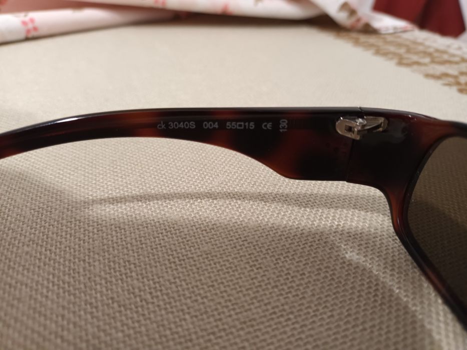 Vand ochelari de soare pentru barbati