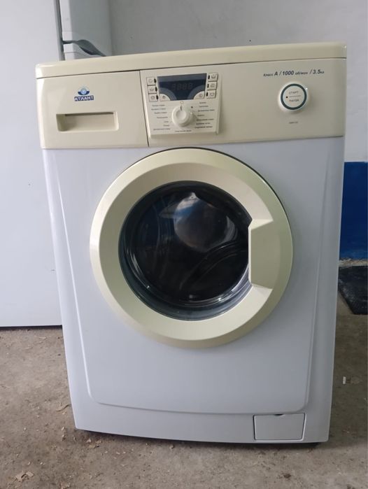 Продам стиральную машинку