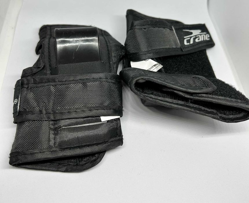 Echipament de protecție pentru role, trotinete, skateboard, Crane