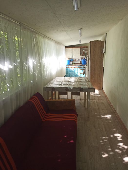 Срочно в рассрочку продам добротную дачу