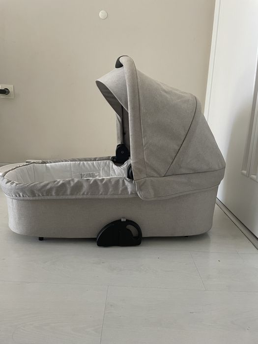 Бебешка количка Hauck