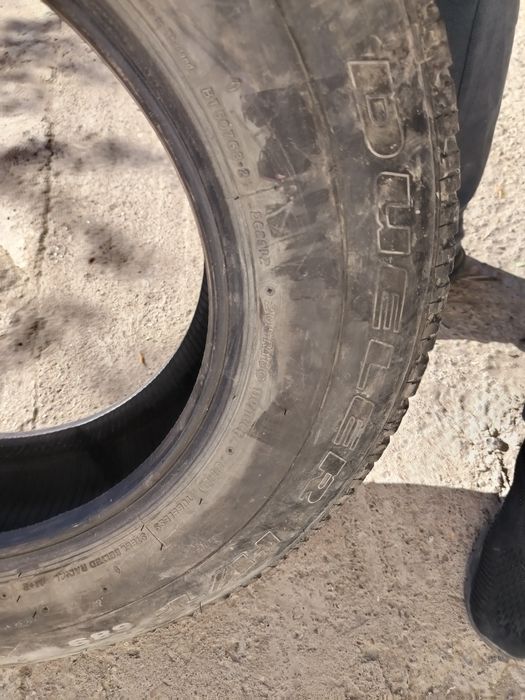 Продам  резину в хорошем состоянии.