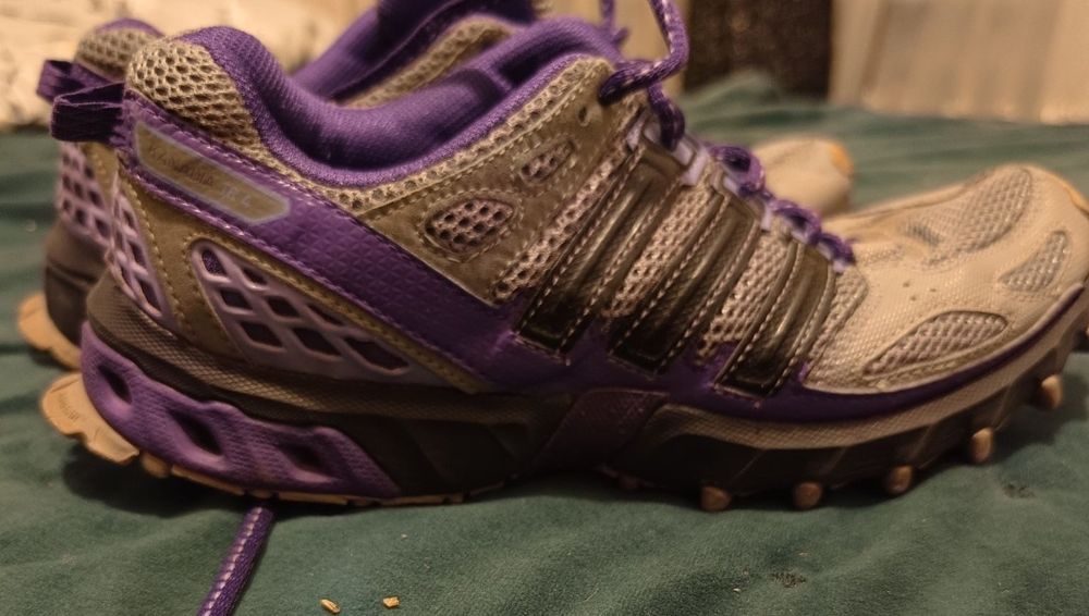 Adidași dama Adidas  kanadia TR4 ne 40
