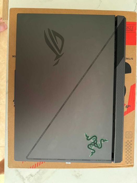 Laptop Gaming ASUS ROG Strix G16 G614JV-N4120