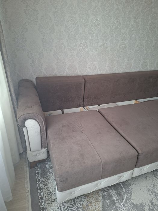 Продам диван 150 000т