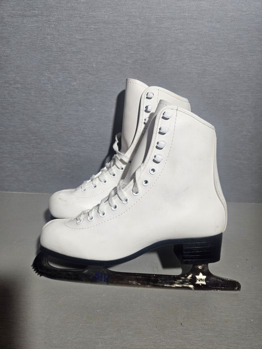 Patine 3111 gheata patinaj artistic   marime   35-36 ( 23,5   cm lungime interioara).