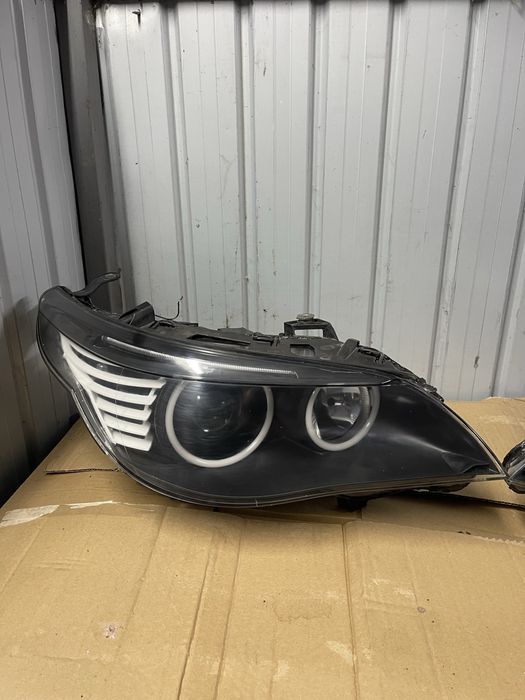 Faruri BMW Seria 5 E60 NFL bi-xenon + Angel Eyes custom