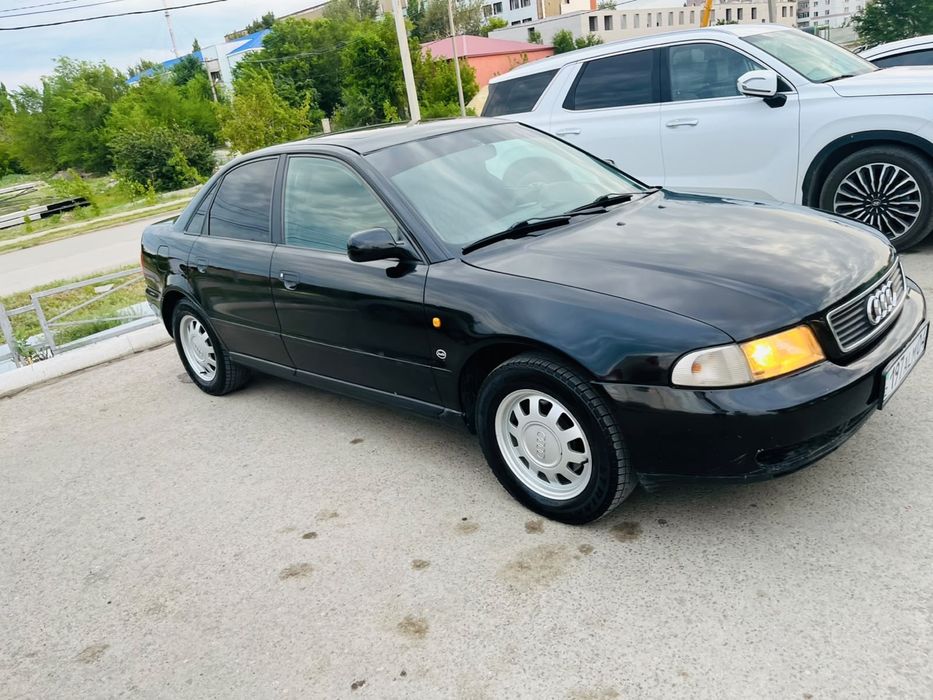 Продам Audi A4 1997года