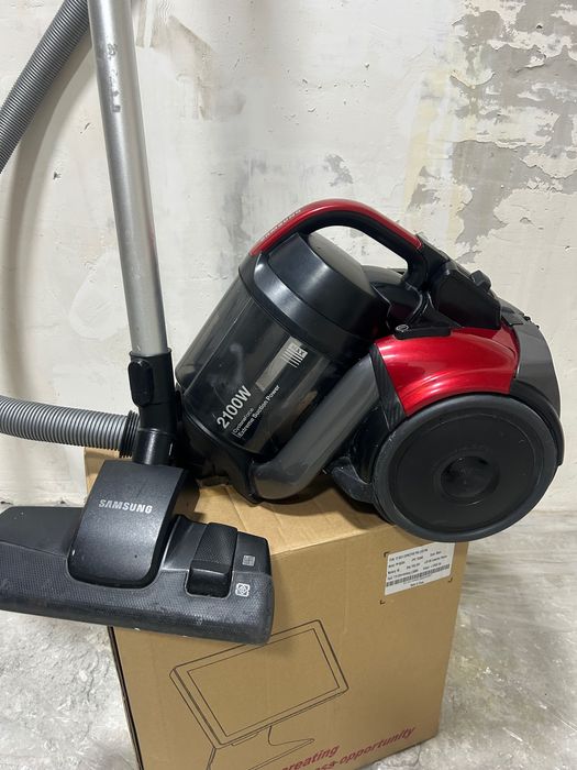 Продам пылесос Samsung