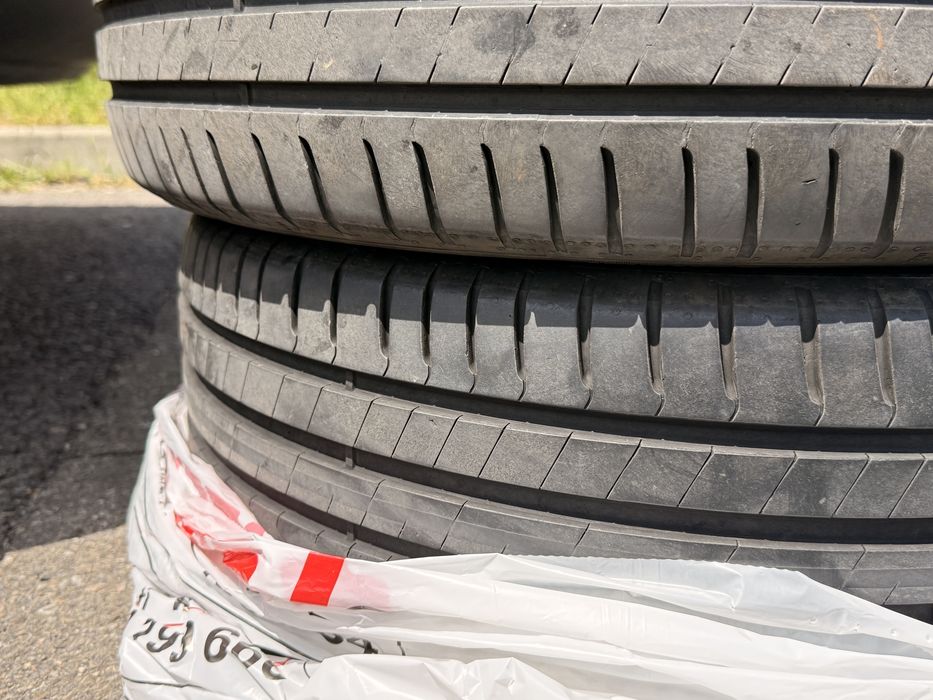 Vand 4 anvelope Pirelli