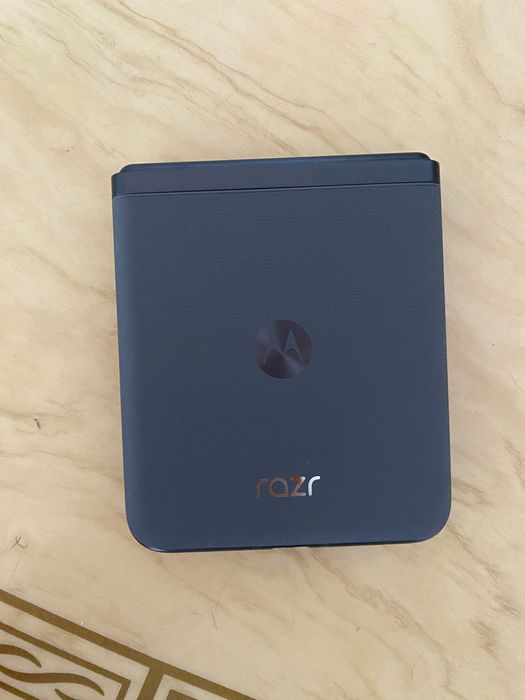 Motorola Razr 40 256 ГБ