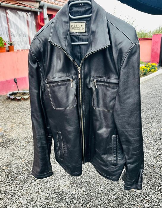 Vând geacă piele mărimea L