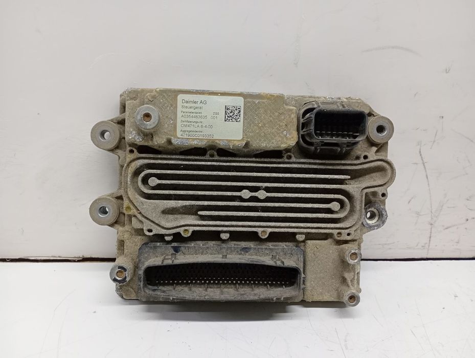 Calculator motor ECU A0014463235 Mercedes Benz Actros MP4 1 (2011 - 2019)