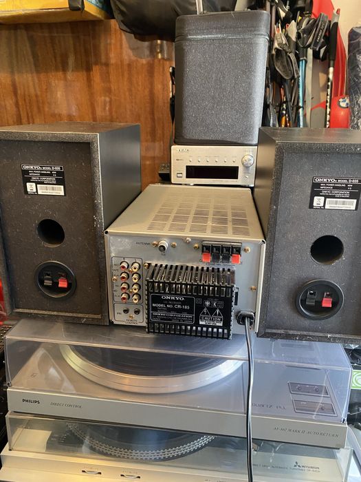 Onkyo CR- 185 CD receiver