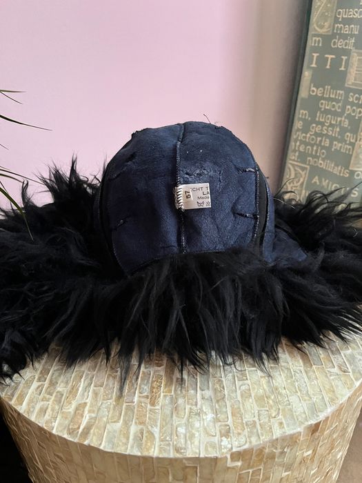 Caciula fashion unisex blana naturala de oaie Italy