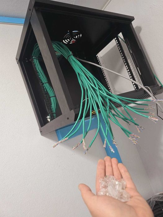 Camere supraveghere și alarme Brașov - Sisteme de securitate