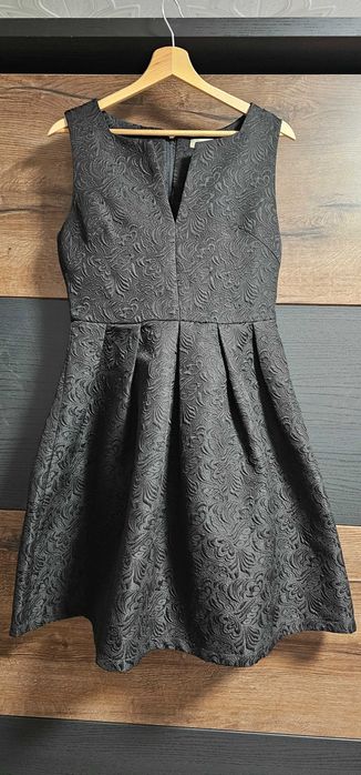 Уникална черна рокля