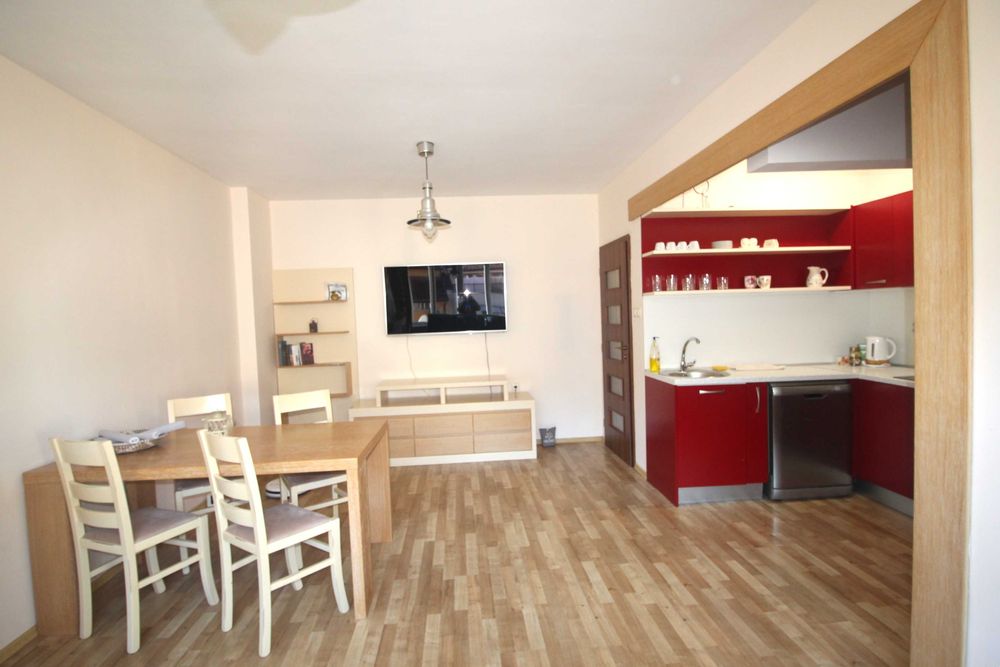 Дава се под наем Двустаен апартамент в Габрово, Център - 55 кв.м за 331.5 € - Снимка #2